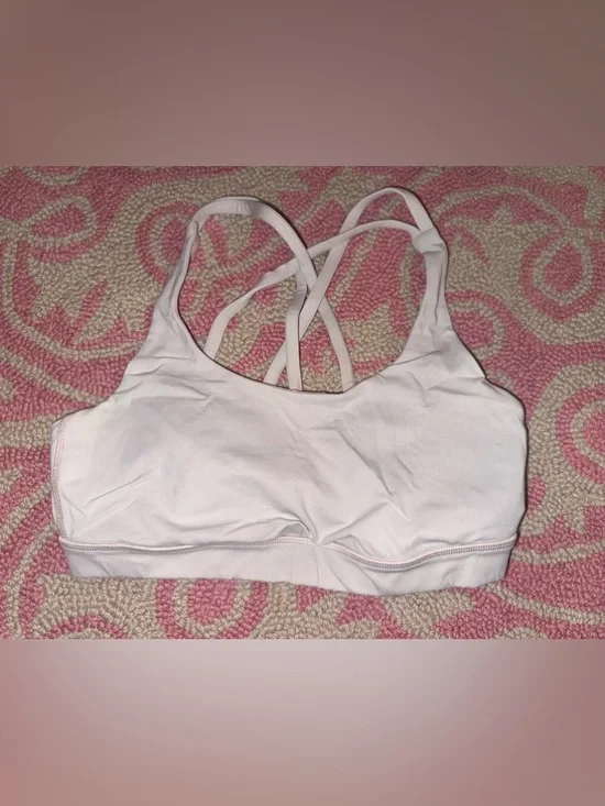 Lululemon Athletica Energy Bra Size 6 - Picture 1 of 2